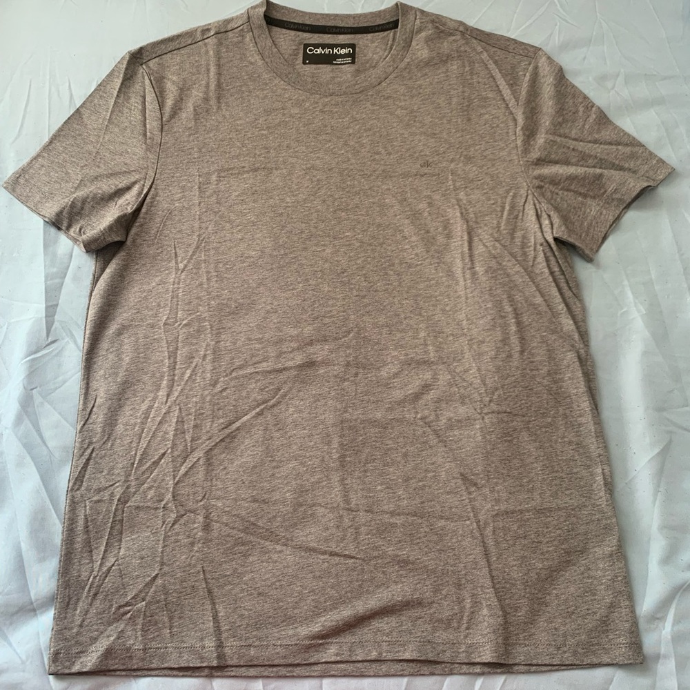 Calvin Klein t-shirts